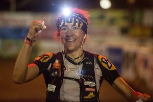 Núria Picas revalida el títol de la Ultra Trail World Tour amb la victòria a la Diagonale des Fous