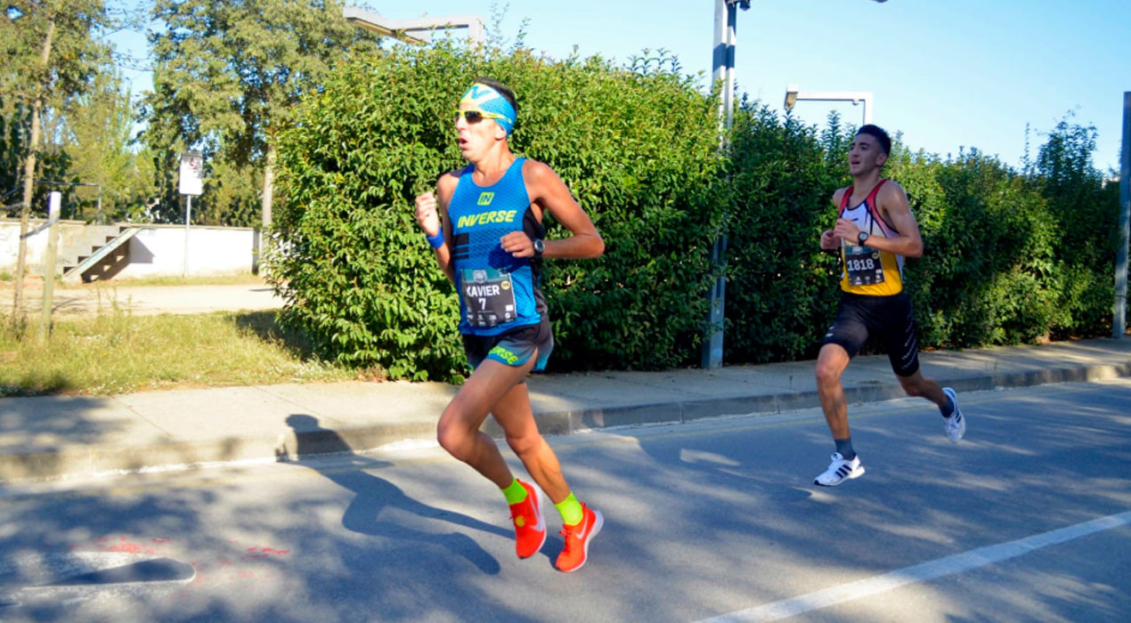 Xavi Tomasa vola a El Tast de la Mitja de Granollers (30:29) i polvoritza el rècord del Berguedà en 10km