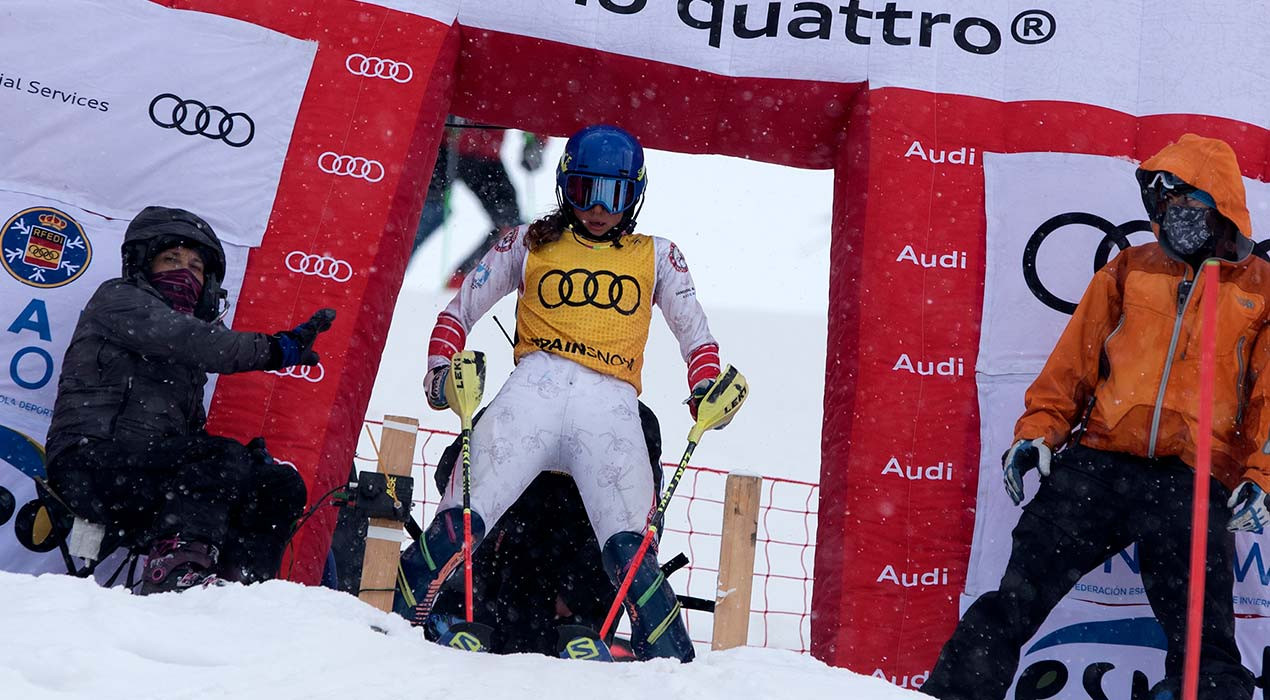 La berguedana Aura Coronado, campiona d’Espanya d’esquí alpí
